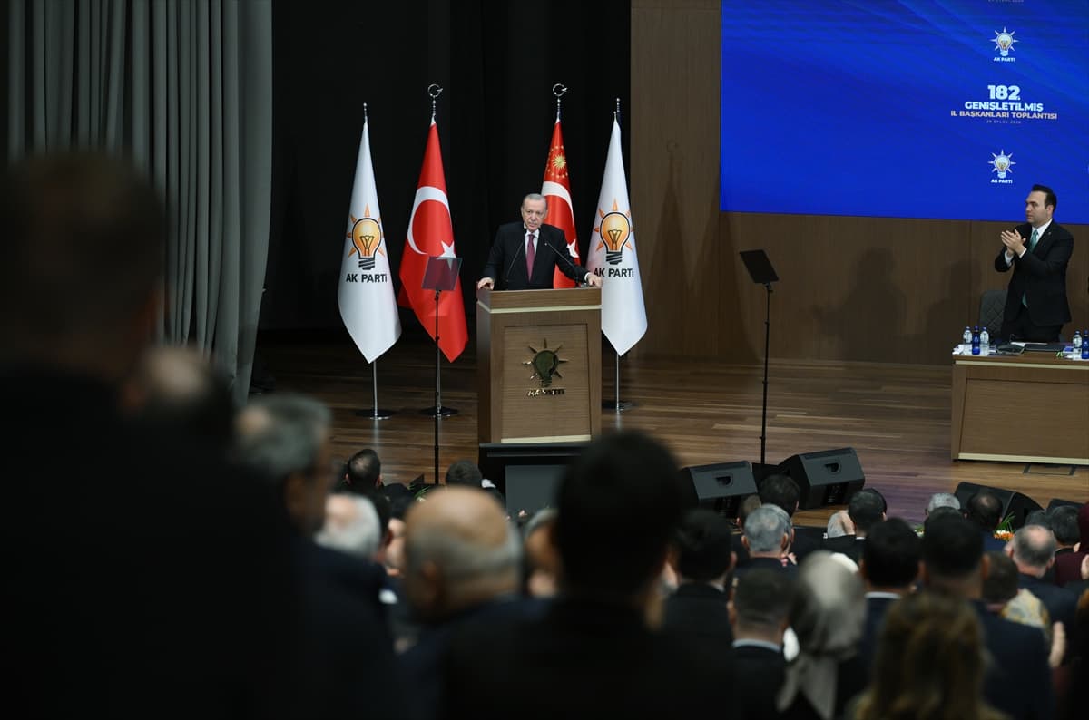 Cumhurbaşkanı Erdoğan, AK Parti Genişletilmiş İl Başkanları Toplantısı'nda konuştu: (1) — 3