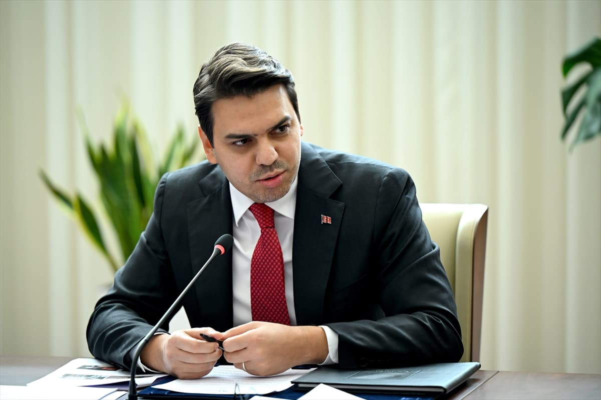 Kırgızistan Cumhurbaşkanı Caparov, TİKA Başkanı Eren'i kabul etti — 3